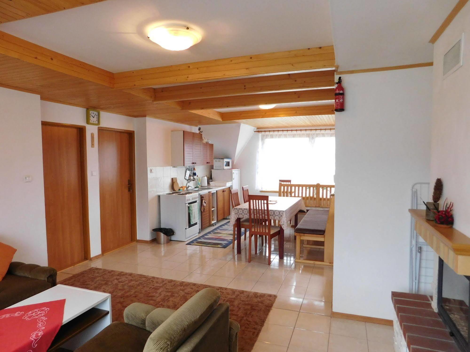 Apartmany Tania Závažná Poruba Extérieur photo